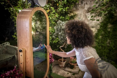 Mirror Photo Booth