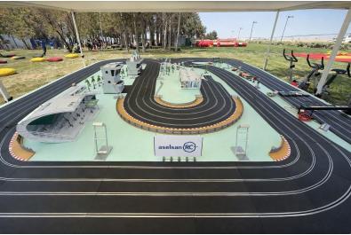 Pedal ile Slot Car