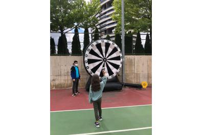 Şişme Dart